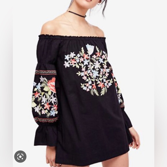 Free people dress with embroidery, off the shoulder size xs - Picture 1 of 3